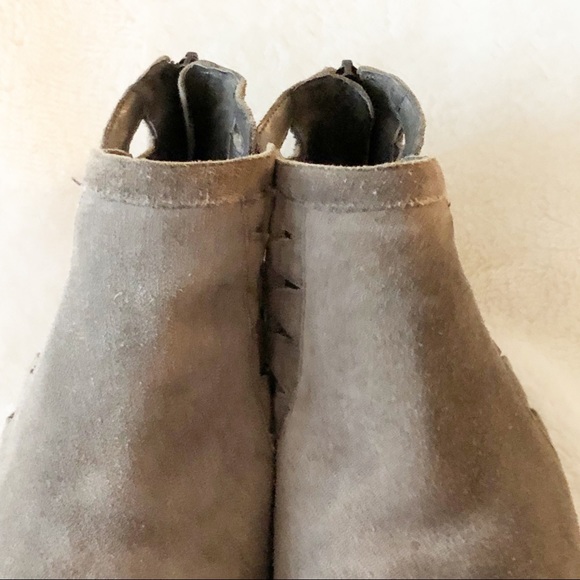 VINCE CAMUTO Prestetta Braided Ankle Bootie Gray Size 7.5 - Picture 8 of 16